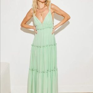 Lulu’s Mint Green Maxi Dress